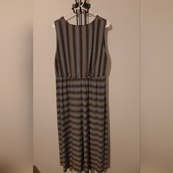 Lane Bryant Olive and Black Striped Dress Sz 18/20 Petite - Picture 4 of 5